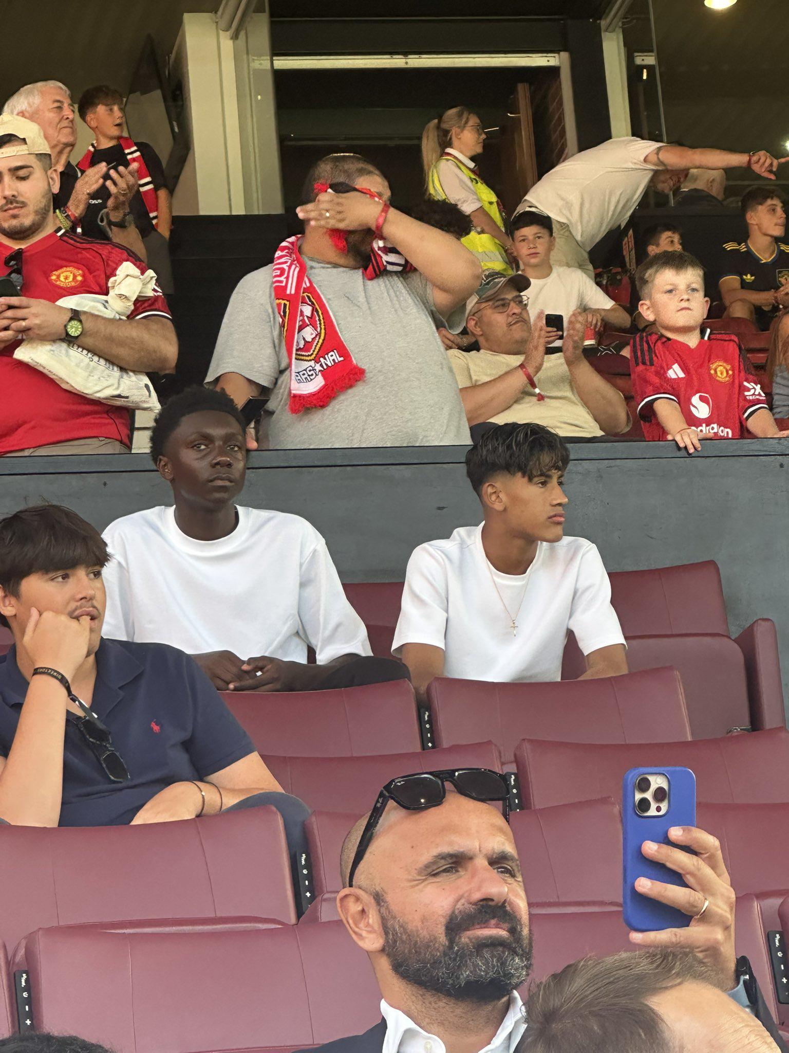 队的比赛, 小胜