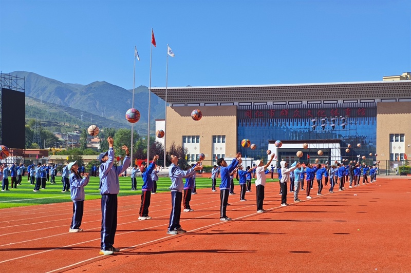 计时, 盛会, 构建起多层