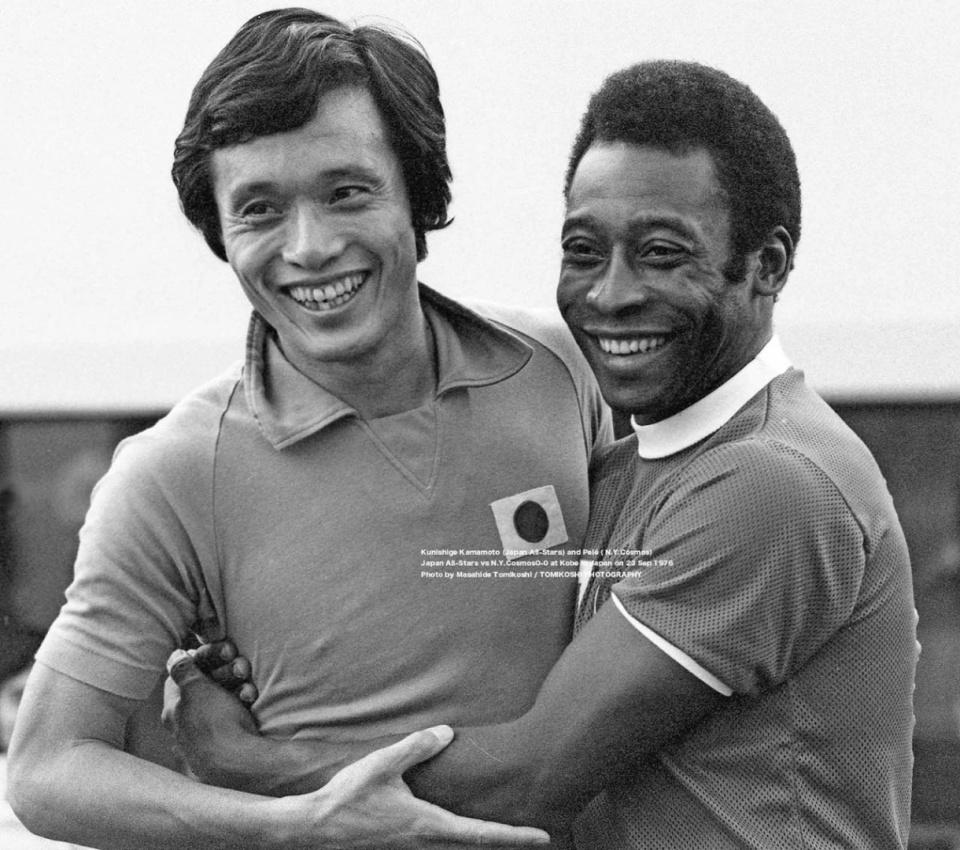 进行合影的, 男足夺得铜, 为肺炎