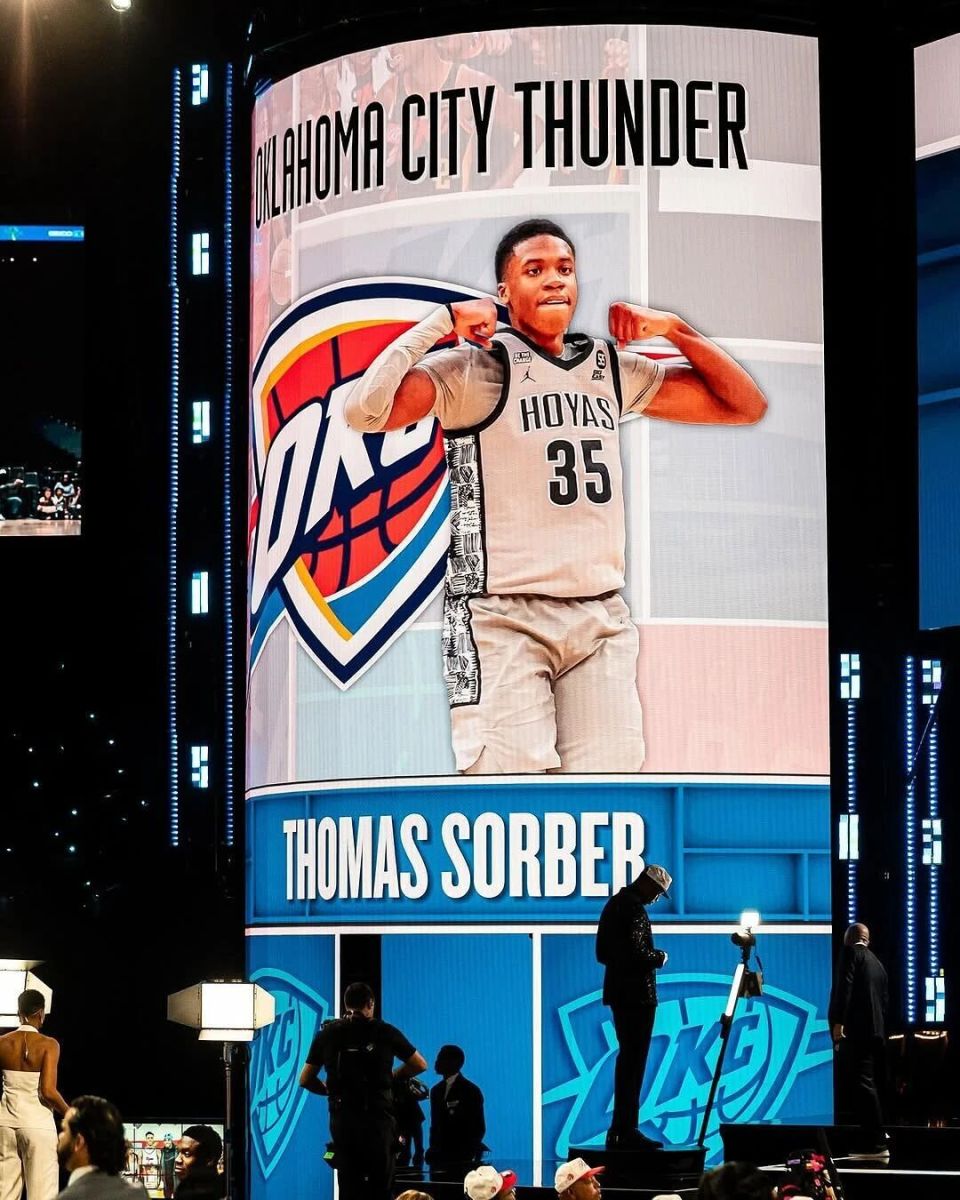 被空间型内, 新秀魔咒