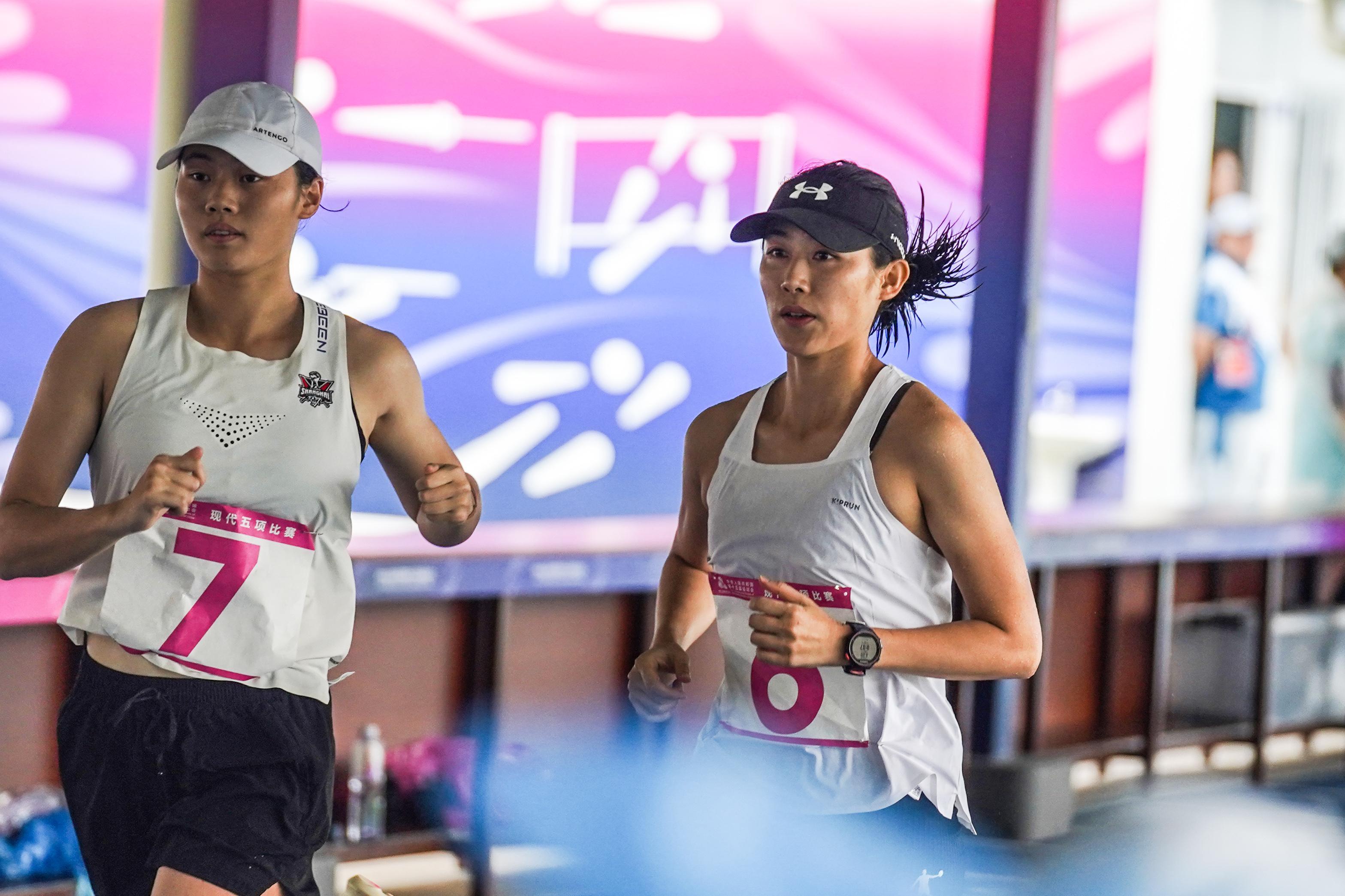 史唯一, 十五运会现 史唯一, 十五运会现